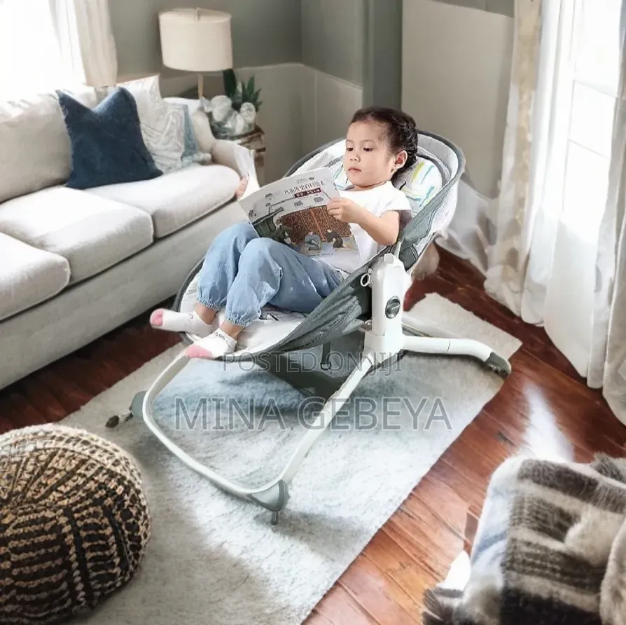 Mastela 6-in-1 Multi-Functional Baby Bassinet