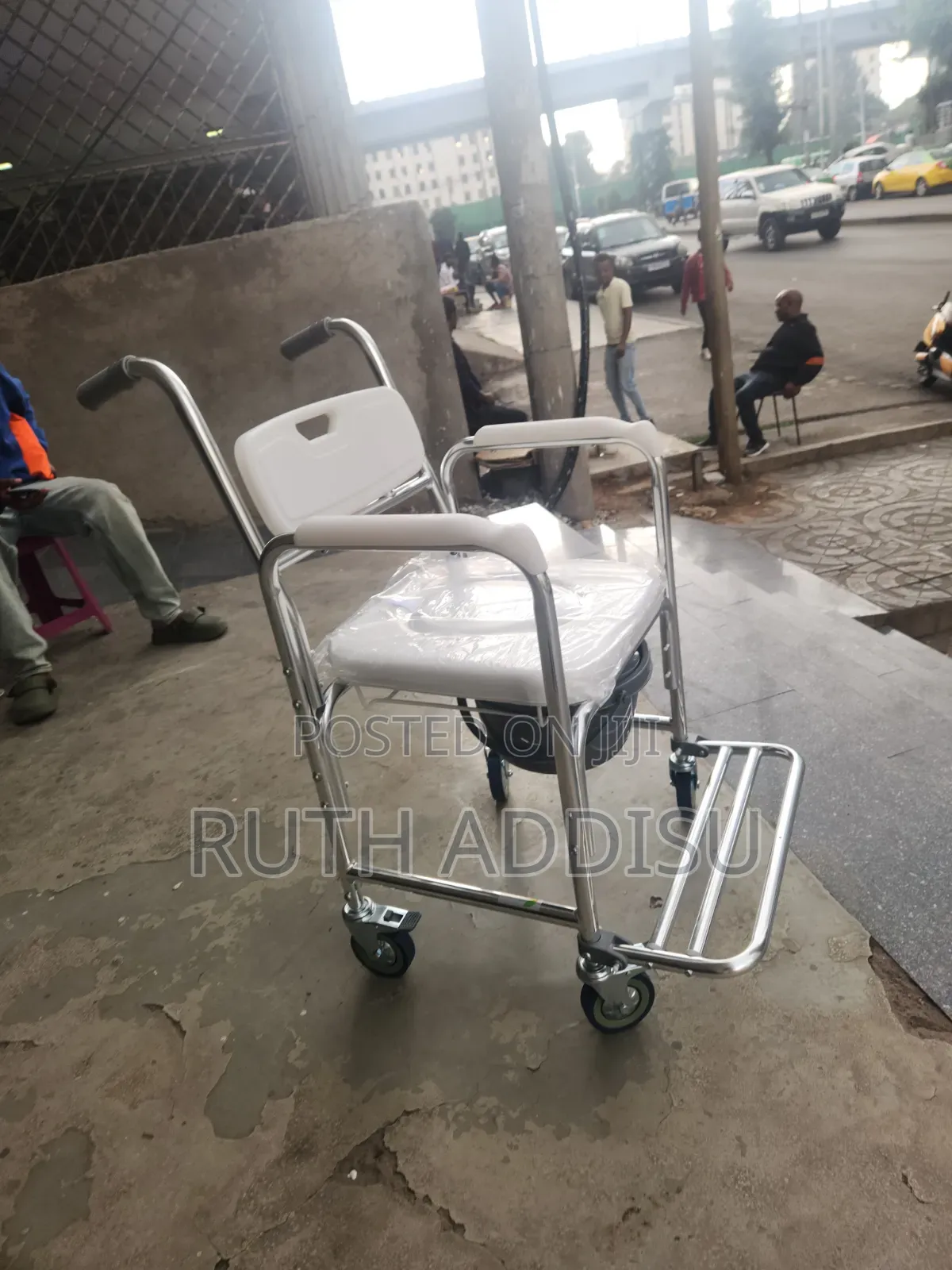 Wheelchair Wheelchair India Karma Rainbow 10 Aluminium Commode Chair