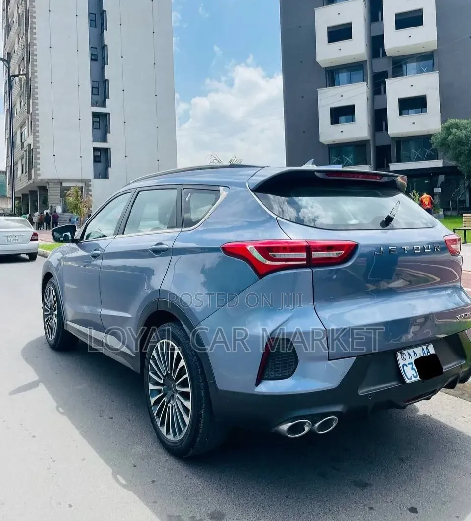 Jetour X70 1.5 7-Seater FWD 2022 Blue