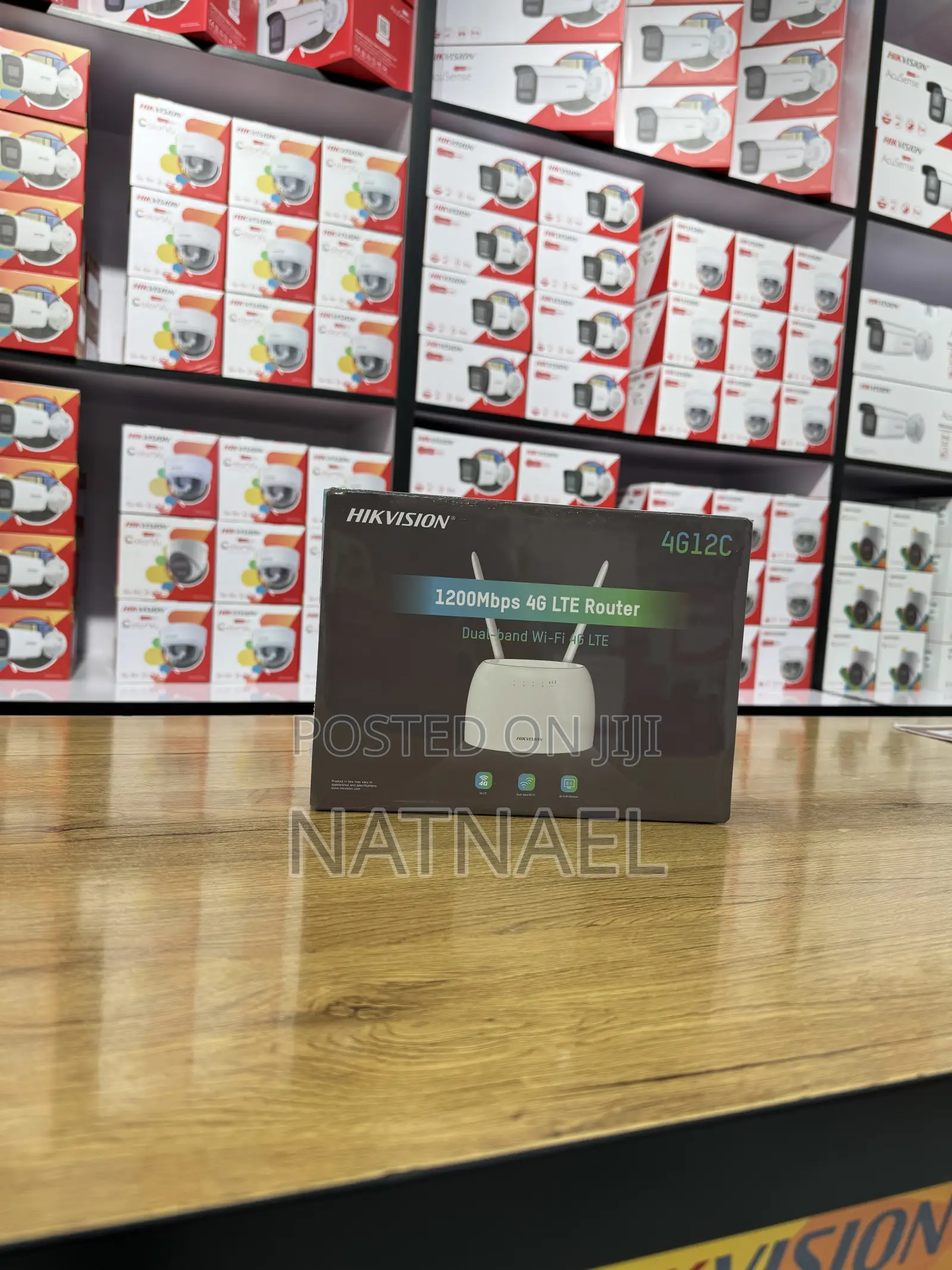 Hik Vision 4g 12c Dual Band Wi-Fi 4 G Lte