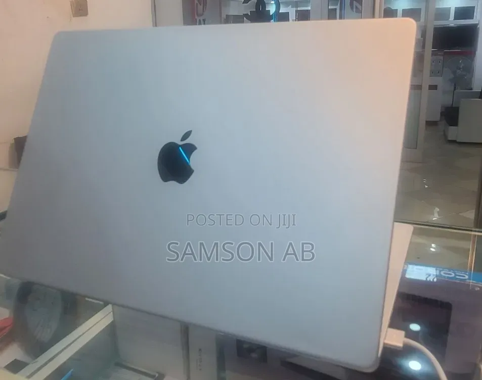 New Laptop Apple MacBook Pro 2021 M1 Max 32GB Apple M1 Max SSD 1T
