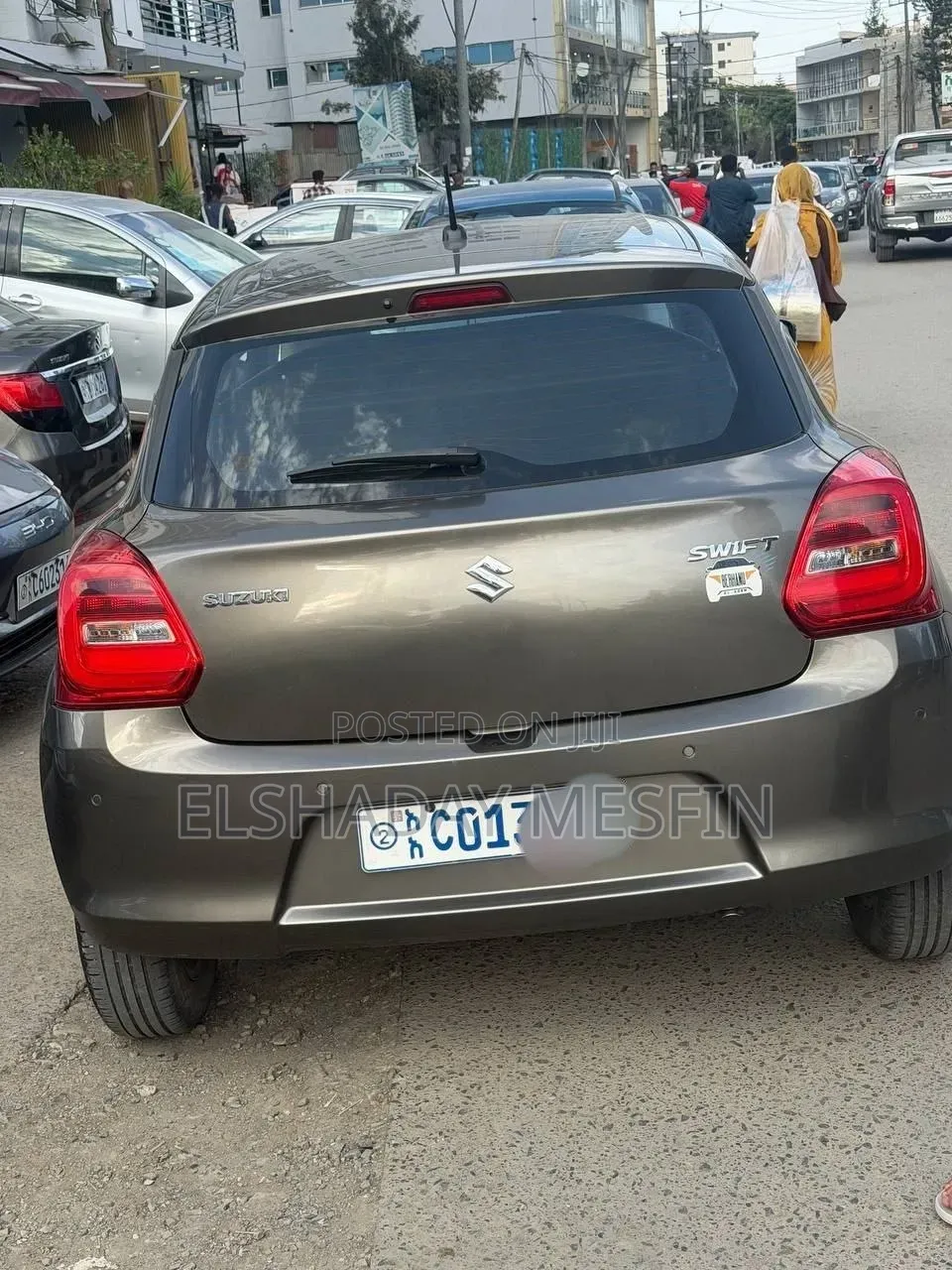 Suzuki Swift 2022 Gray