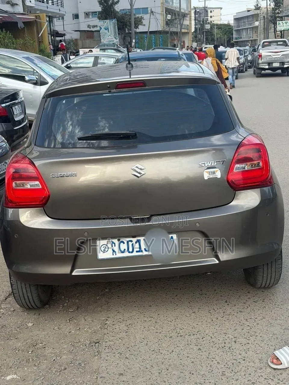 Suzuki Swift 2022 Gray