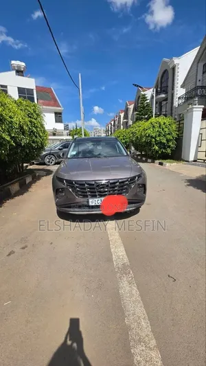 Hyundai Tucson 2022 Gray