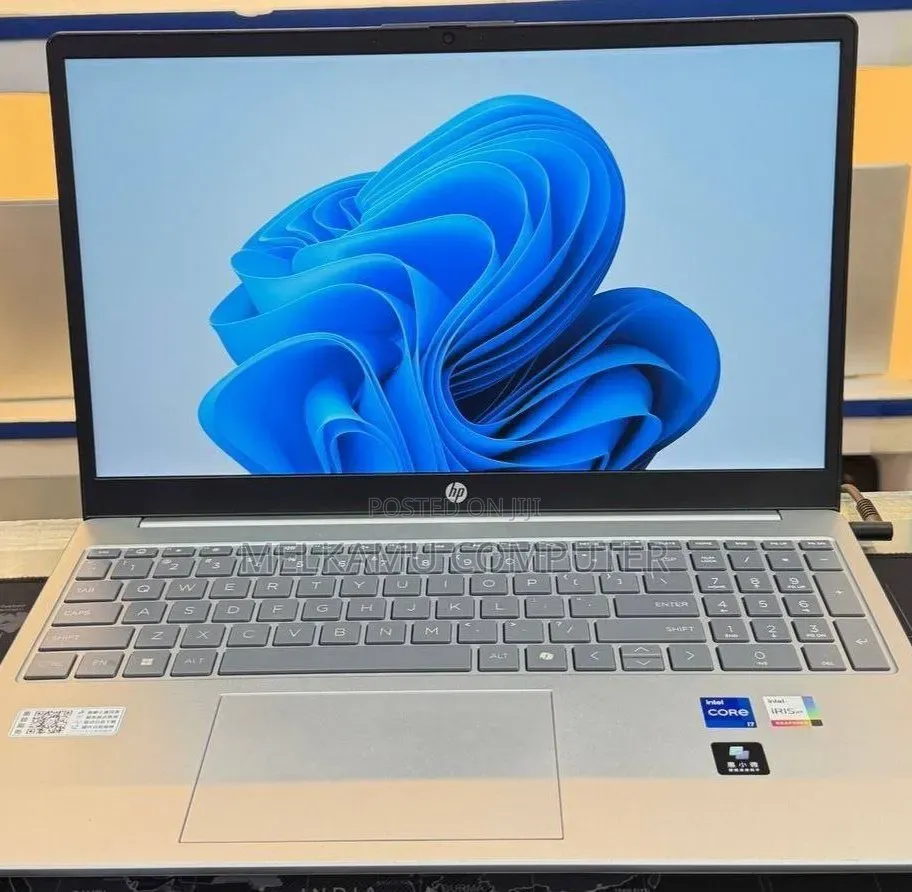 New Laptop HP Stream Notebook 16GB Intel Core i7 SSD 1T