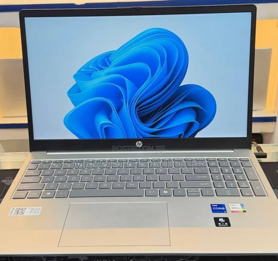 New Laptop HP Stream Notebook 16GB Intel Core i7 SSD 1T