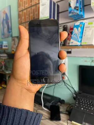 Apple iPhone 7 32 GB Black