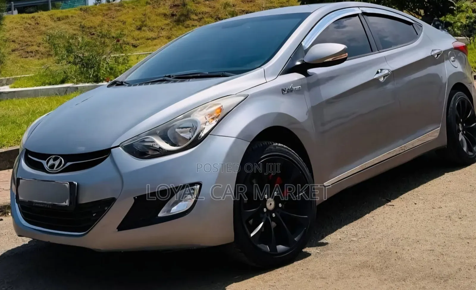 Hyundai Avante 2013 Silver
