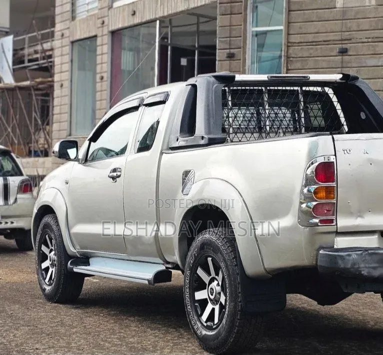 Toyota RAV4 2009 Gray