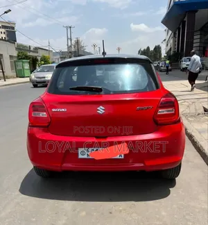 Suzuki Swift 2021 Red