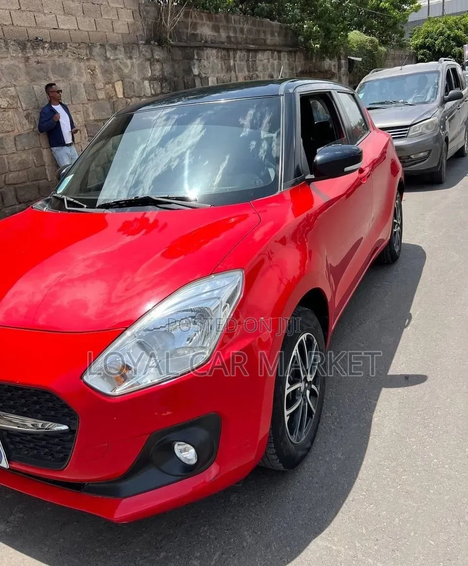 Suzuki Swift 2021 Red