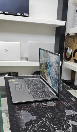 New Laptop Lenovo 32GB AMD Ryzen 7 SSD 512GB