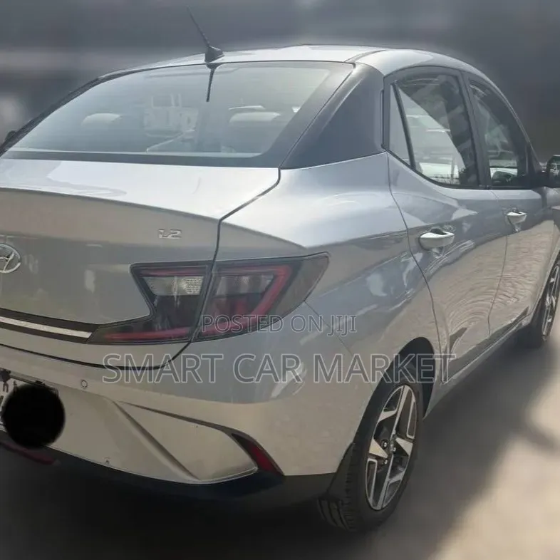 Hyundai I10 2022 White