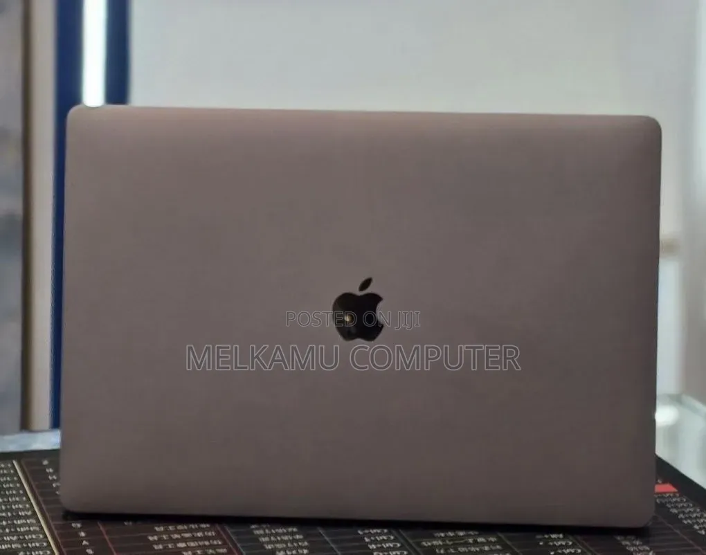 New Laptop Apple MacBook Pro 2019 16GB Intel Core i9 SSD 2T