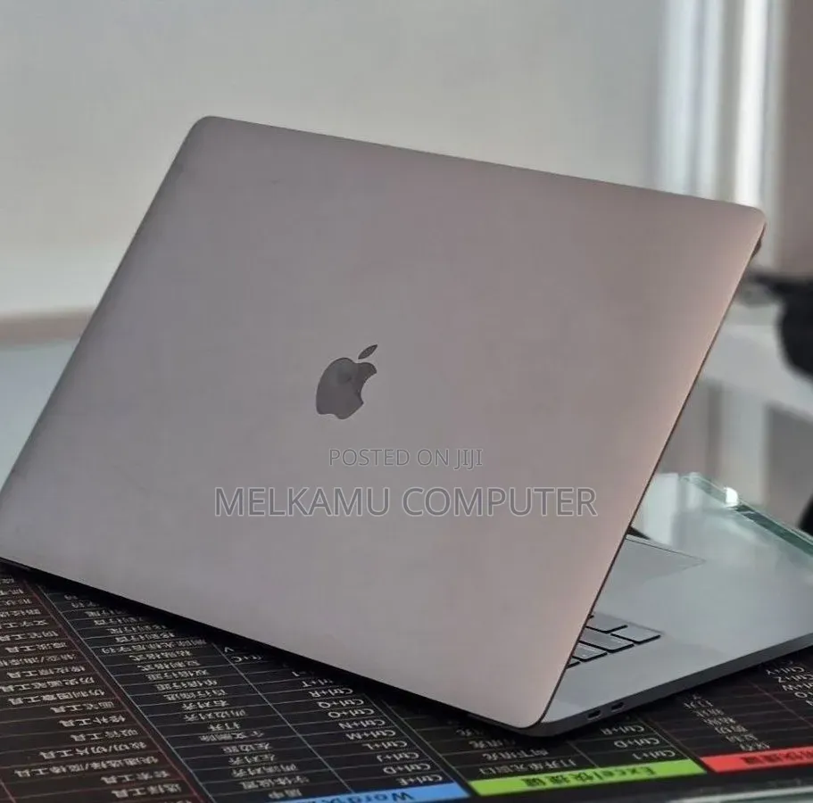 New Laptop Apple MacBook Pro 2019 16GB Intel Core i9 SSD 2T