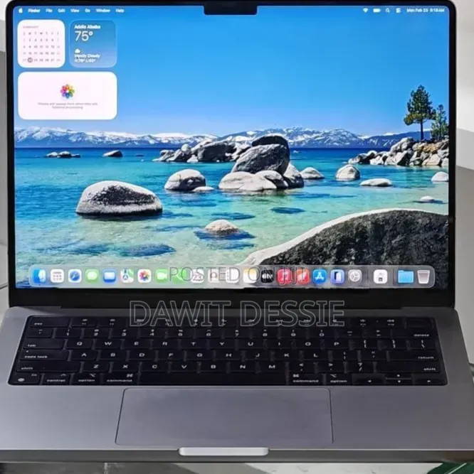 New Laptop Apple MacBook Pro 2023 M3 8GB Apple M3 SSD 512GB