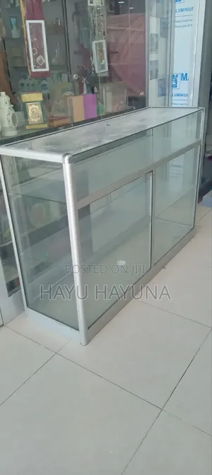 1.50m Aluminum Display