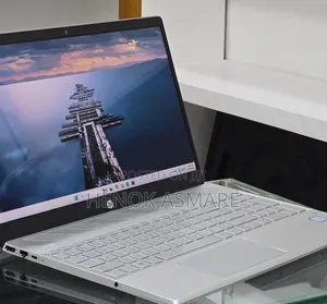 New Laptop HP Pavilion 15 8GB Intel Core i7 SSD 256GB