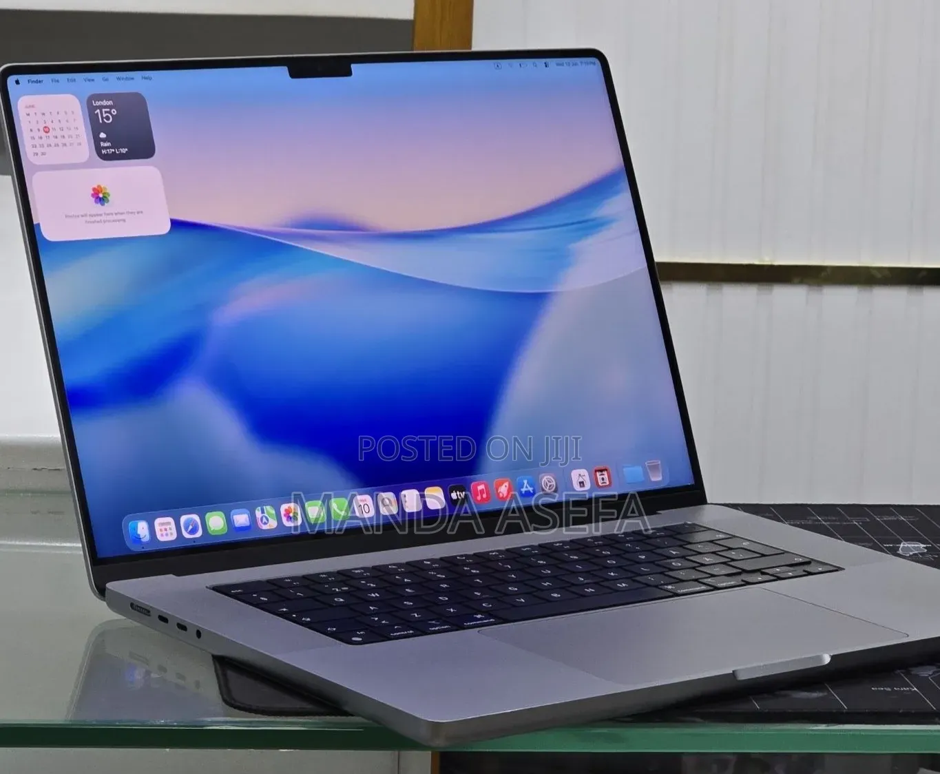 New Laptop Apple MacBook Pro 2021 M1 Max 64GB Apple M1 Max SSD 1T