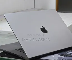 New Laptop Apple MacBook Pro 2021 M1 Max 64GB Apple M1 Max SSD 1T