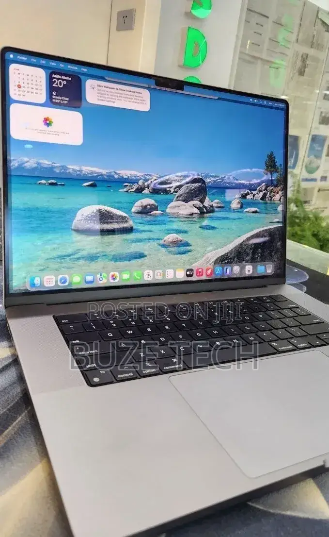 New Laptop Apple MacBook Pro 2021 M1 16GB Apple M1 Pro SSD 1T