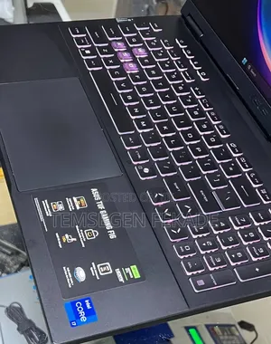 New Laptop Asus TUF Gaming A16 8GB Intel Core i7 SSD 1T