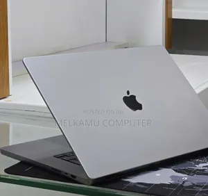 New Laptop Apple MacBook Pro 2021 M1 16GB Apple M1 SSD 1T