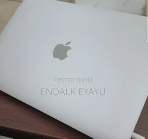New Laptop Apple MacBook Pro 2020 M1 16GB Apple M1 Pro SSD 256GB