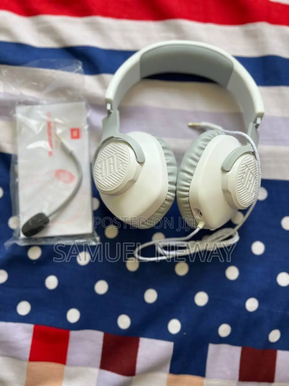 JBL Quantum 100 Wired - Over Ear Gaming Headset - White