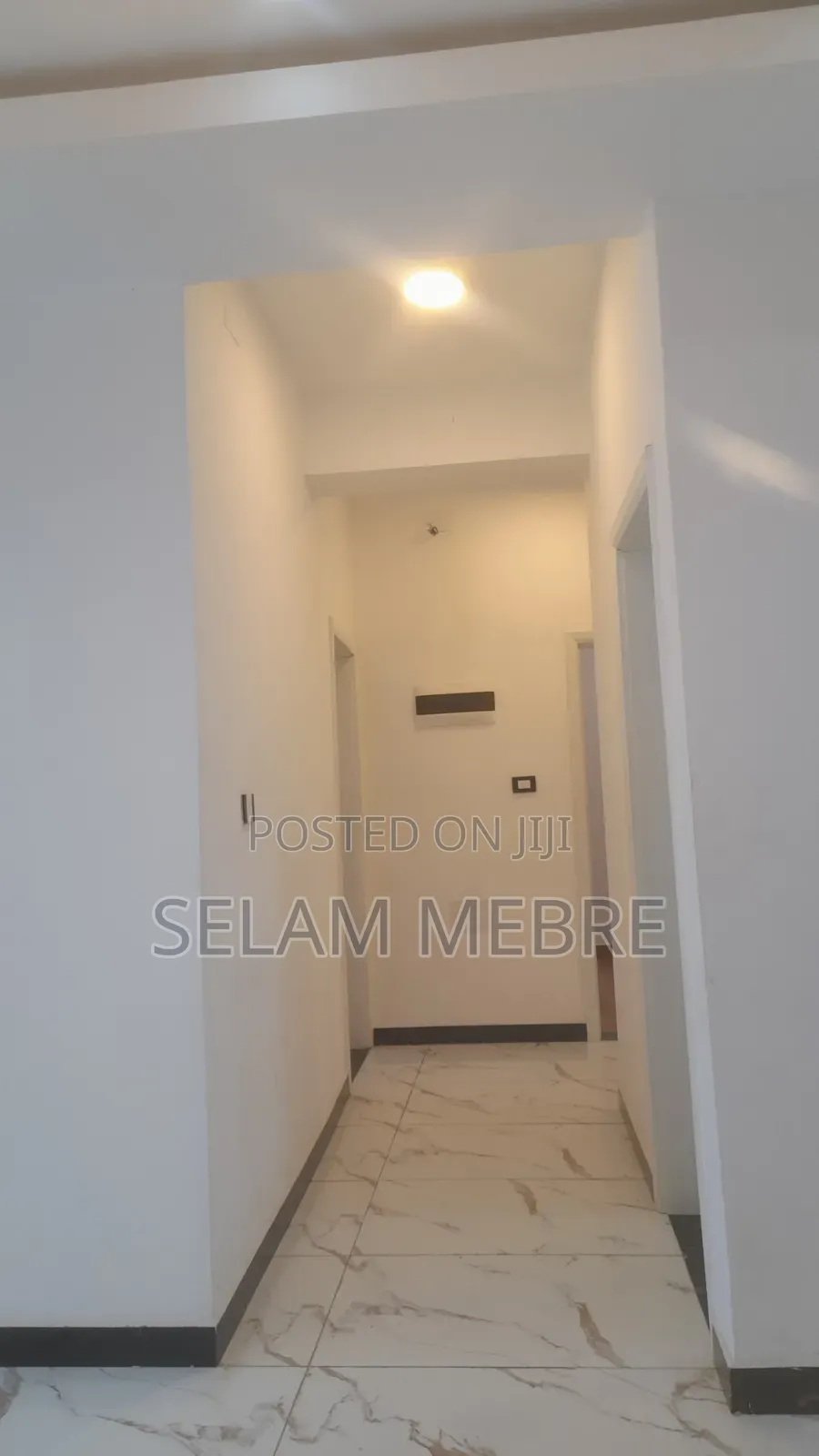 2bdrm Apartment in ኢማሮሽ, Arada for sale
