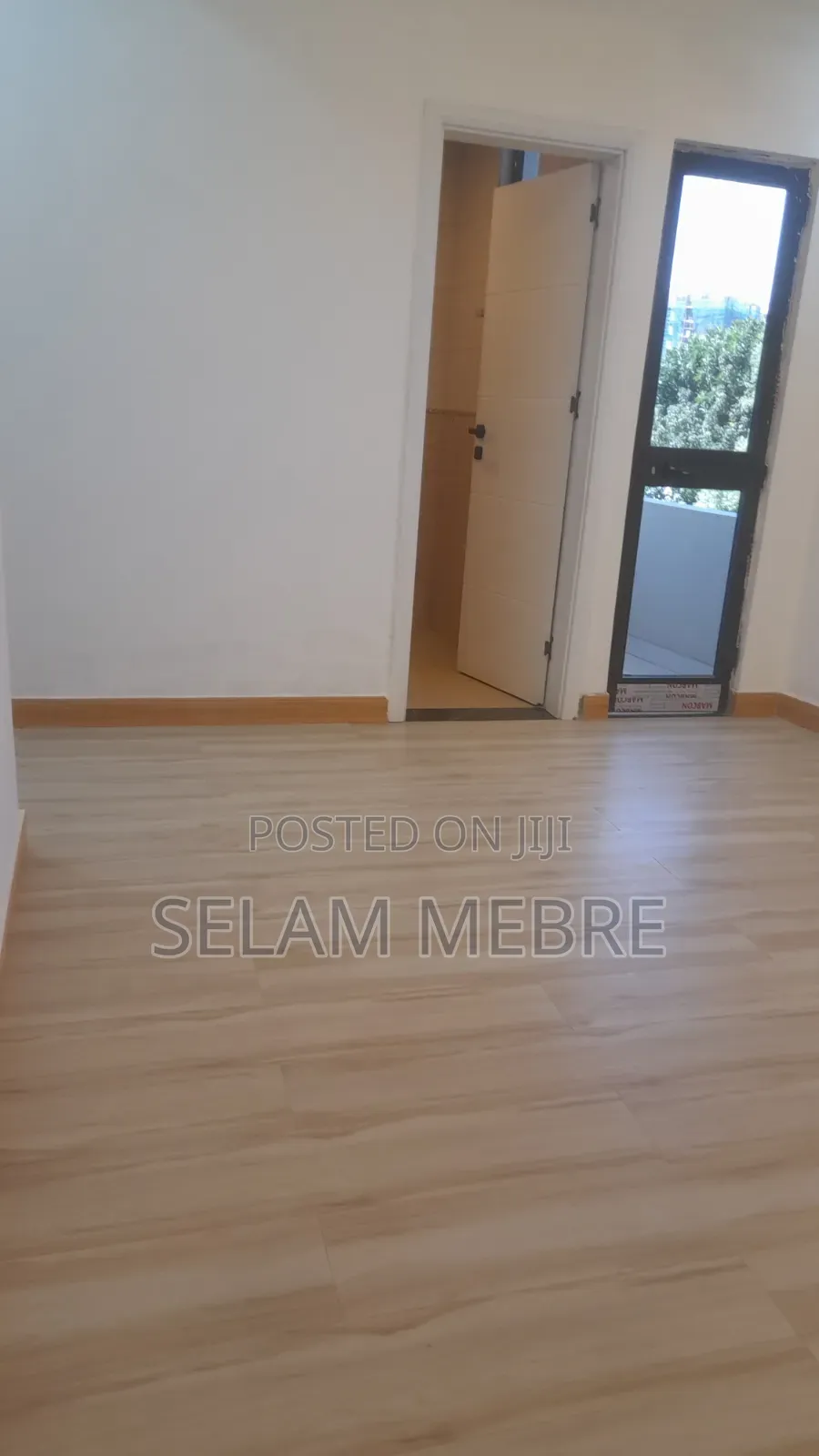 2bdrm Apartment in ኢማሮሽ, Arada for sale