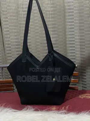 Woman’S Bag