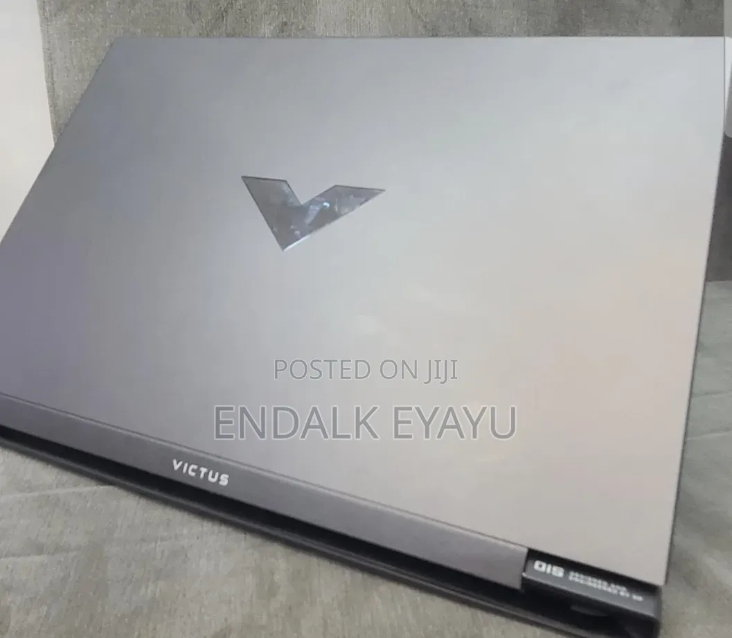 New Laptop HP Victus 15 16GB Intel Core i5 SSD 512GB