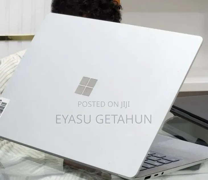 New Laptop Microsoft Surface Laptop 3 16GB Intel Core i7 SSD 256GB