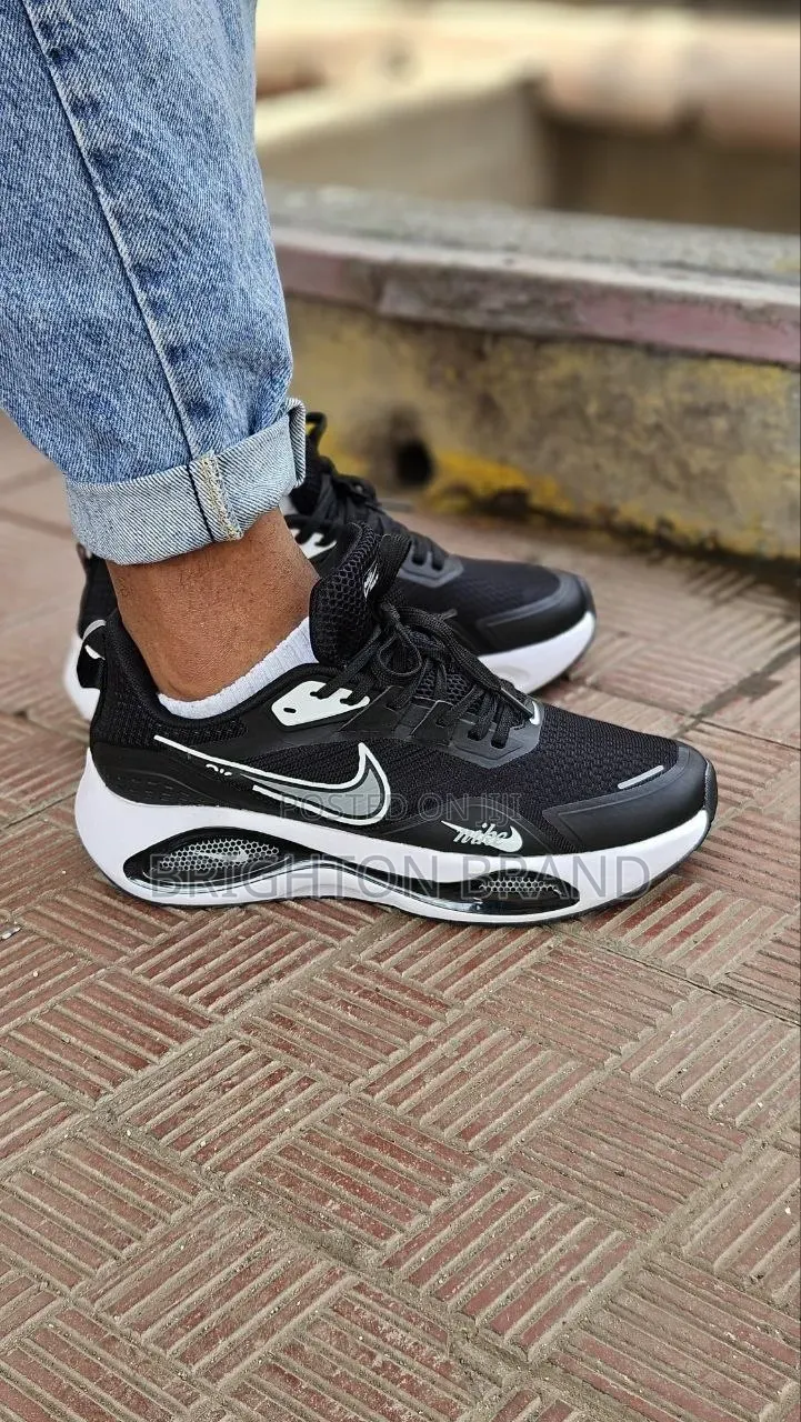 Nike Air Zoom አይናማው
