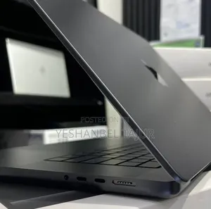 New Laptop Apple MacBook Pro 2023 M3 Max 32GB Apple M3 Max SSD 1T
