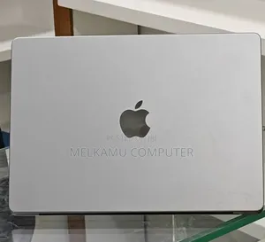 New Laptop Apple MacBook Pro 2023 M3 8GB Apple M3 SSD 512GB