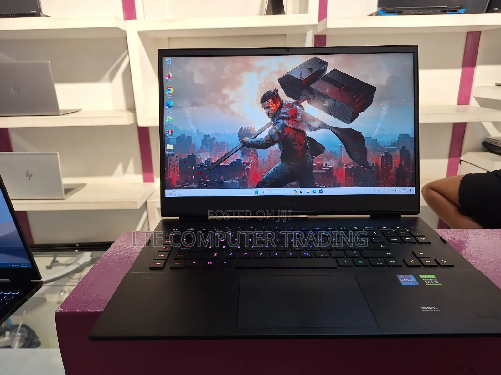 New Laptop HP Omen 17 16GB Intel Core i7 SSD 1T