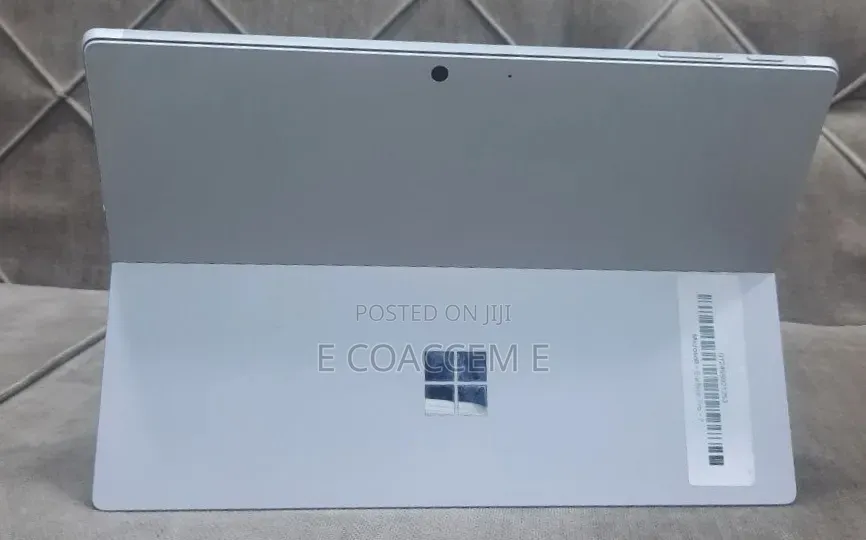 New Laptop Microsoft 16GB Intel Core i7 SSD 512GB