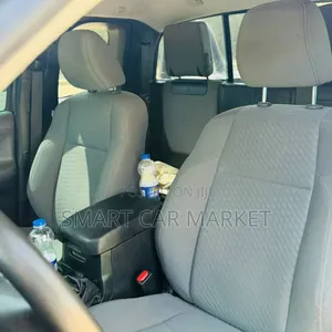 Toyota Tacoma SR5 2022 Gray