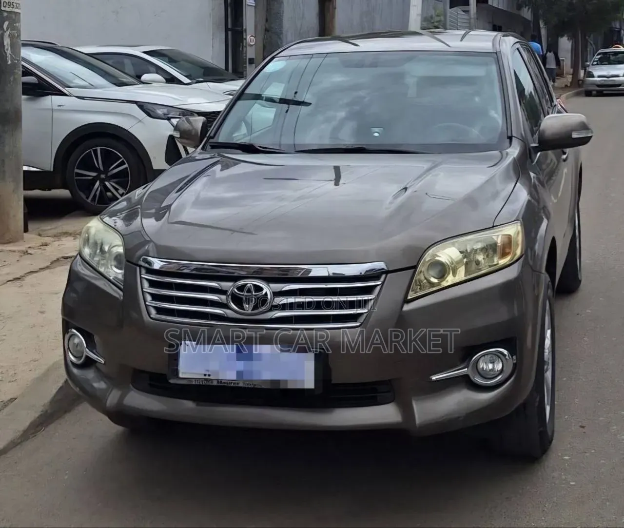 Toyota RAV4 2012 Brown
