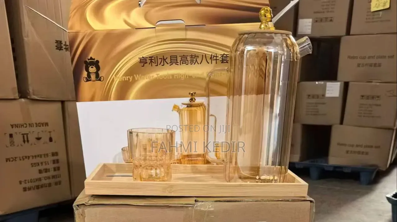 Water Jug With Glass