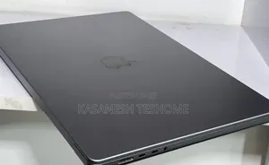 New Laptop Apple MacBook Pro 32GB Apple M1 Pro SSD 512GB