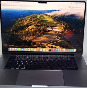 New Laptop Apple MacBook Pro 32GB Apple M1 Pro SSD 512GB
