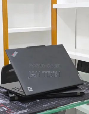 New Laptop Lenovo ThinkPad X13 Gen 4 16GB Intel Core i5 SSD 512GB