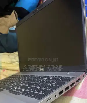 Laptop Dell Precision 3550 16GB Intel Core i7 SSD 512GB