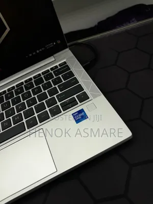 New Laptop HP EliteBook 830 G8 16GB Intel Core i7 SSD 512GB