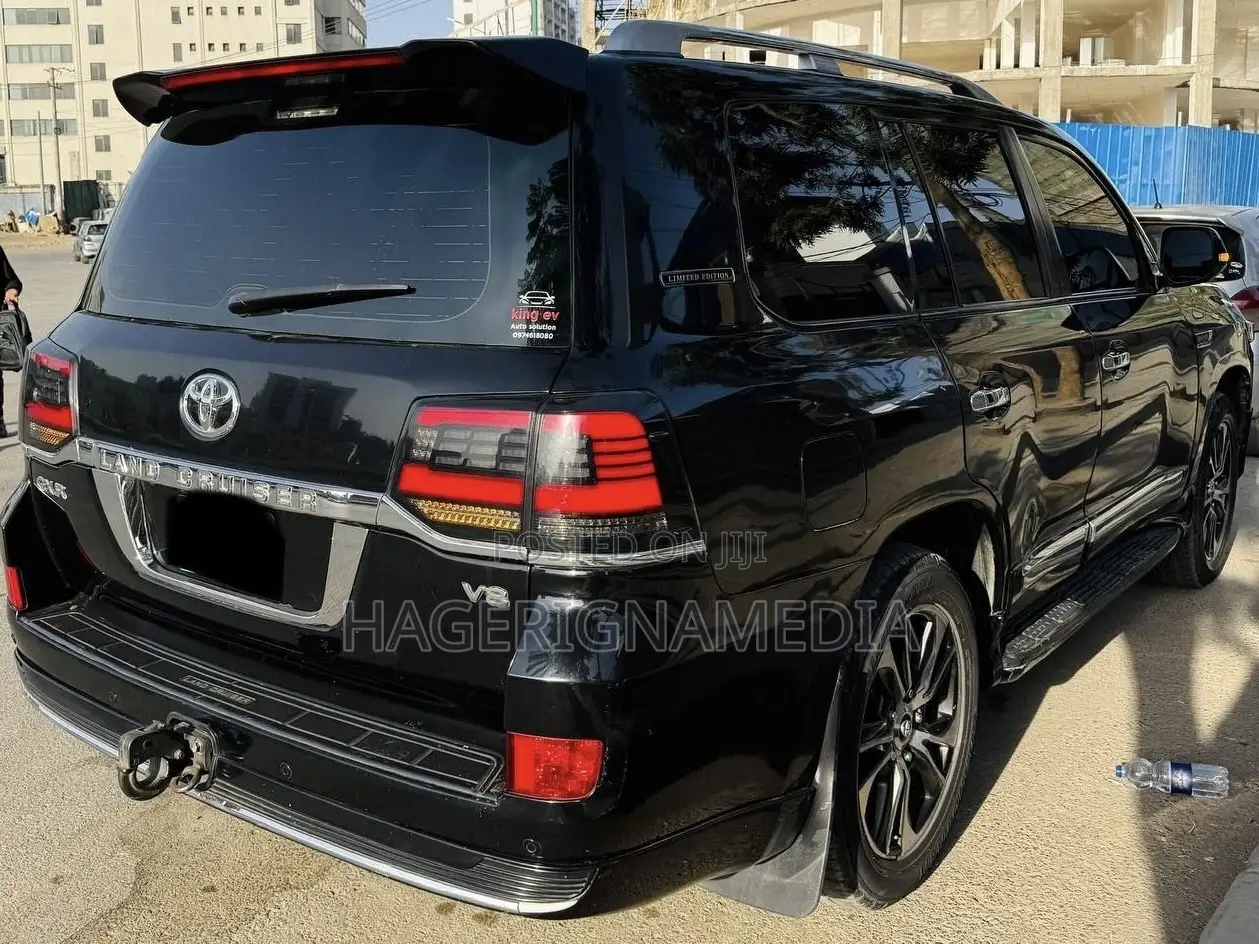 Toyota Land Cruiser 2020 Black