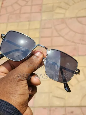 Men Eyeglass