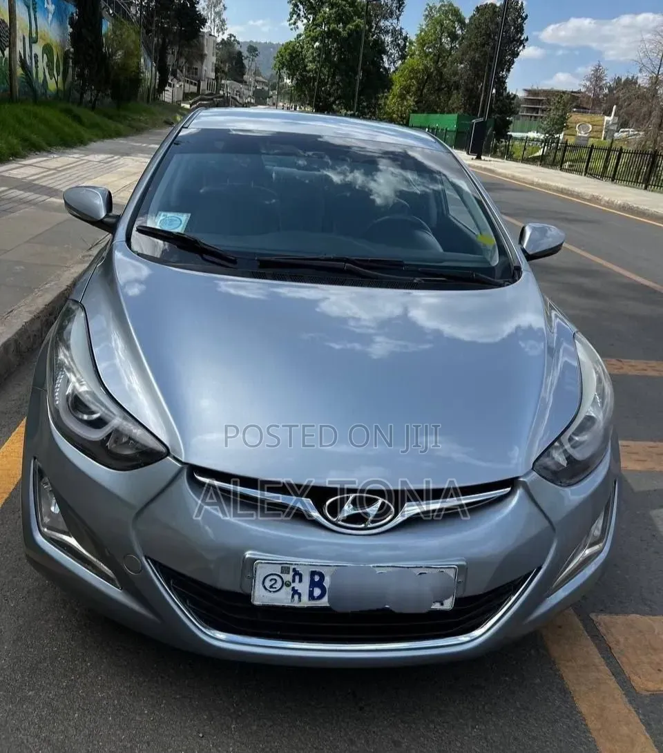 Hyundai Avante 2016 Gray